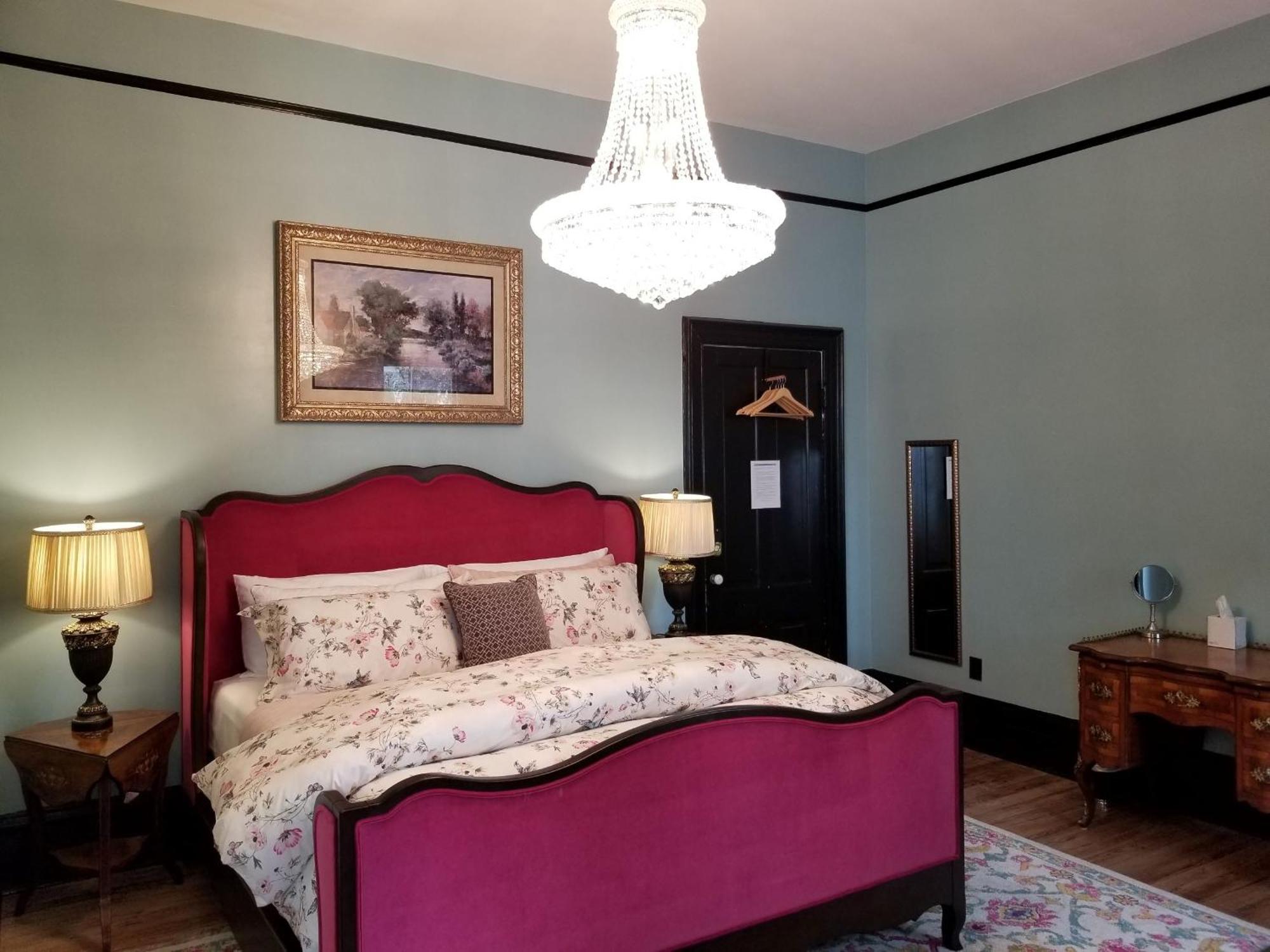 Thomas Weihs Haus Bed and Breakfast Savannah Exteriör bild